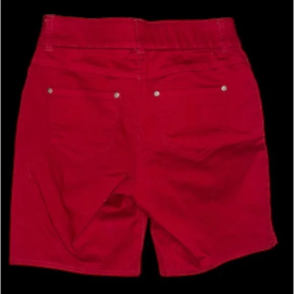 NWOT / EST. 1946 Denim Juniors / women’s size 2 red shorts. NEVER BEEN WORN!!! - Picture 5 of 7